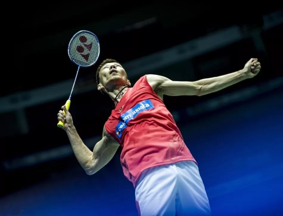 展现出令人 展现出令人