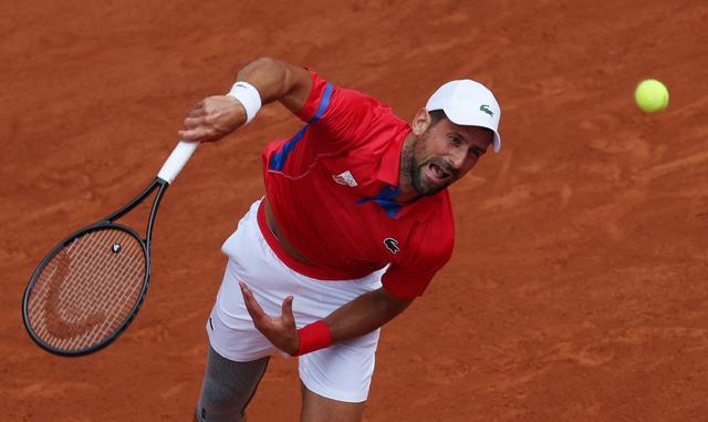 表现出了短 表现出了短